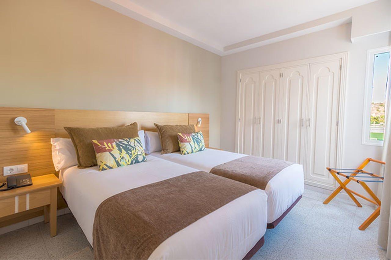 Apartamentos Livvo Koala Garden Маспаломас Екстериор снимка